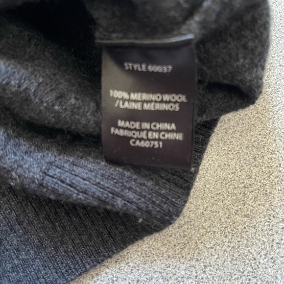 Rue Saint-Patrick Montreal Grey Marino Wool Sweater Size Medium - Picture 6 of 10